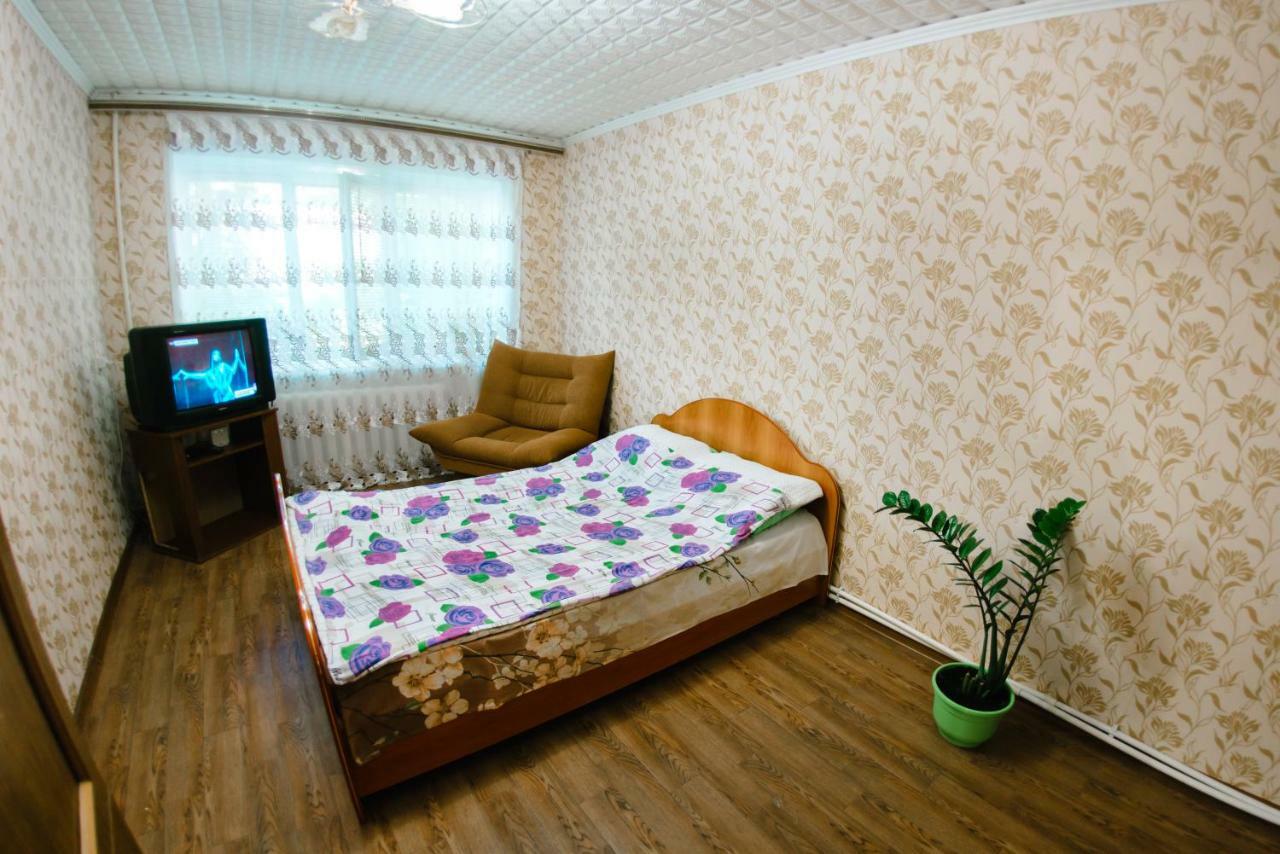 Квартира На Московской 53 Apartment Buguruslan Екстериор снимка